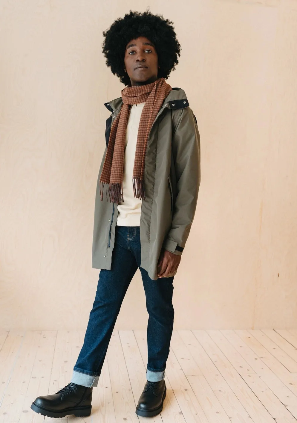 Lambswool Scarf in Coffee Textured Check