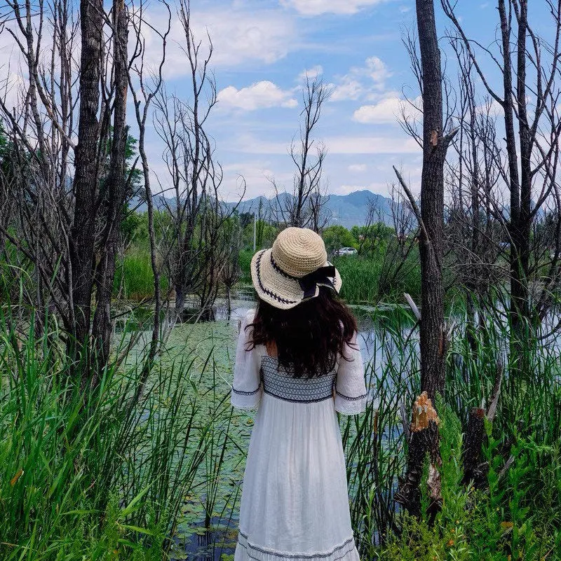 Oversized Summer Straw Hat with Bow Tie