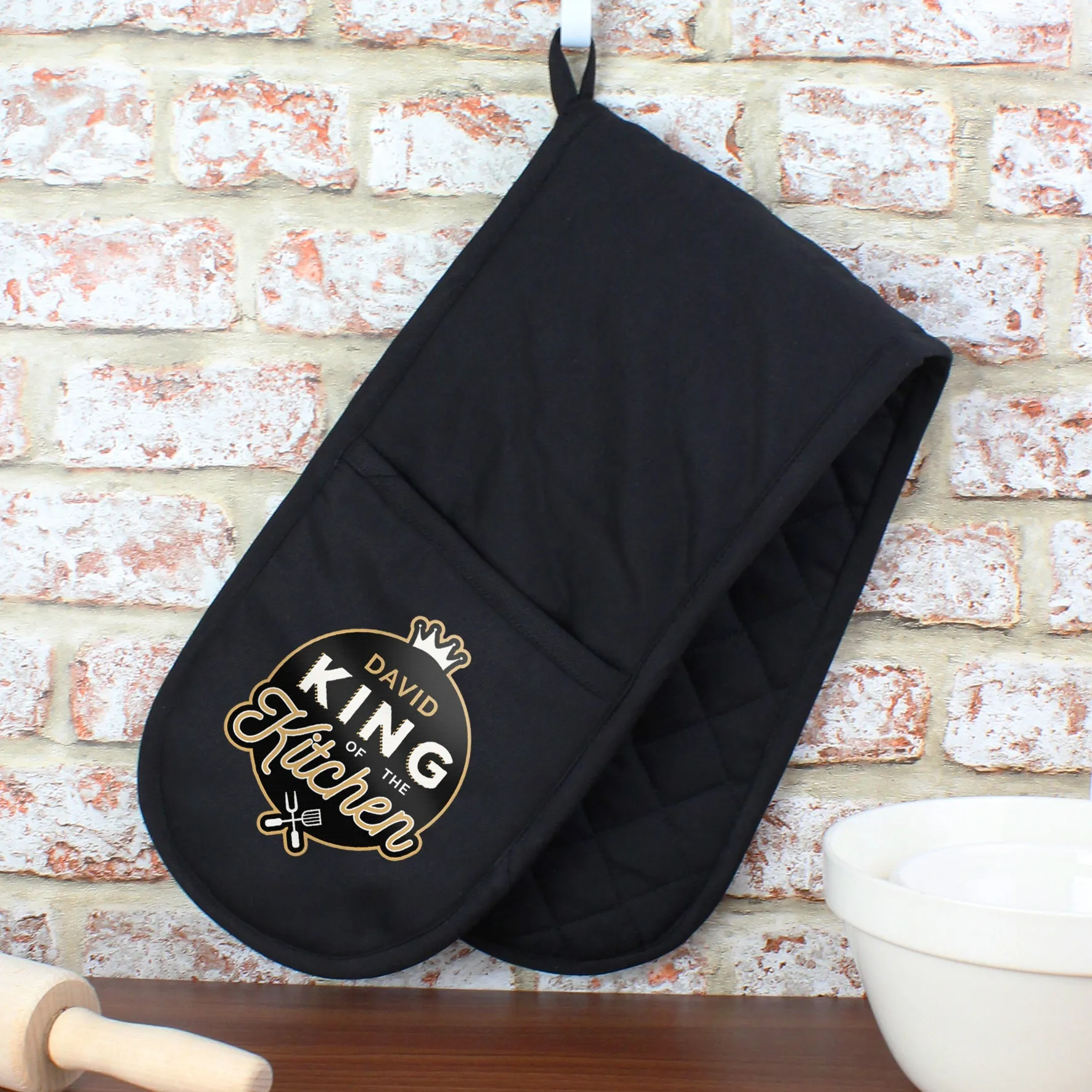 Personalised King Of The Kitchen Oven Gloves