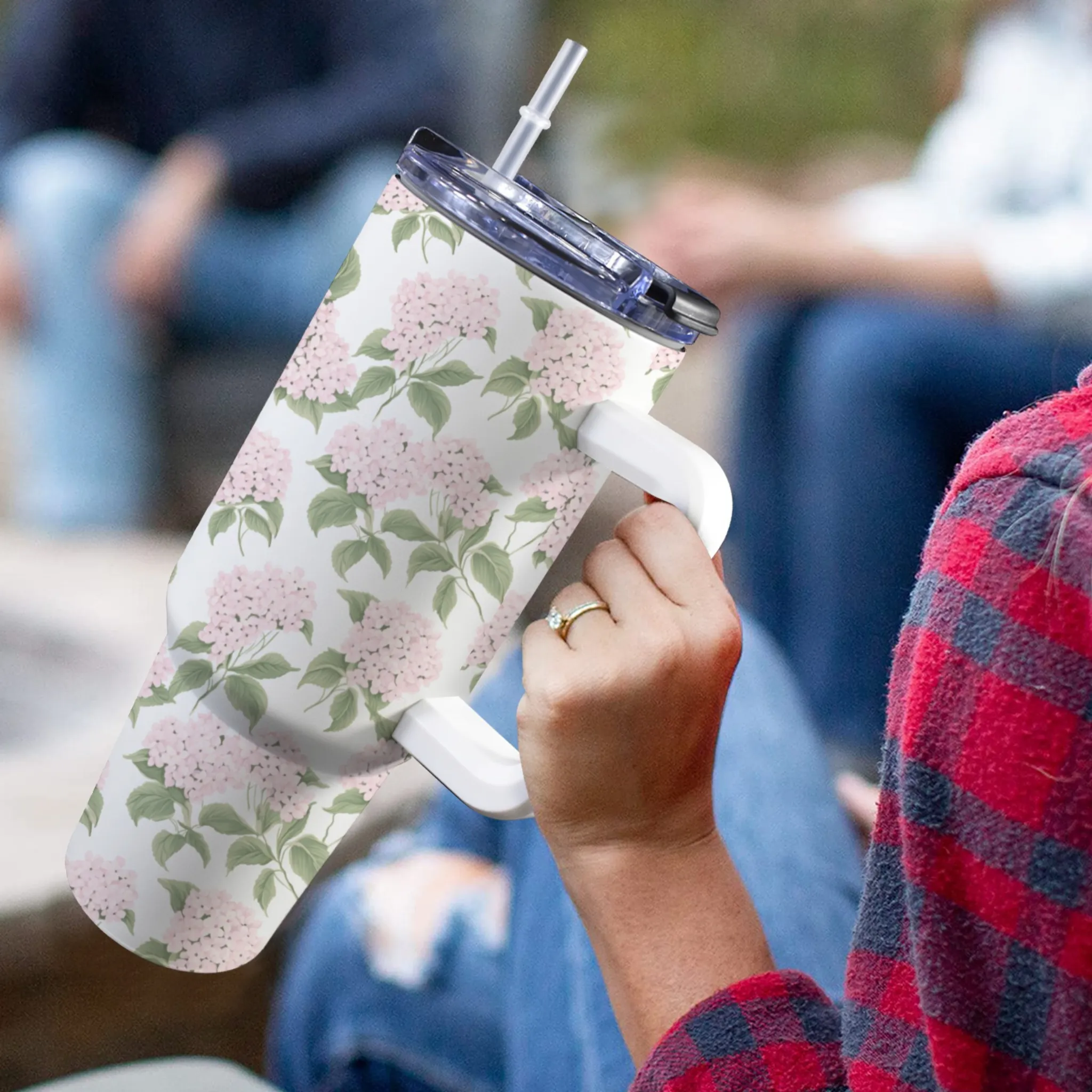Pink Hydrangea 40oz Tumbler | Classic Floral Seamless Design | Insulated Travel Cup | Perfect Gift for Her | Reusable & Stylish Drinkware